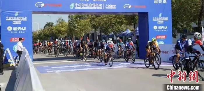 新澳门2024年资料大全管家婆_男子在市区飙车被采取刑事强制措施,可靠操作策略方案_XR94.64.61