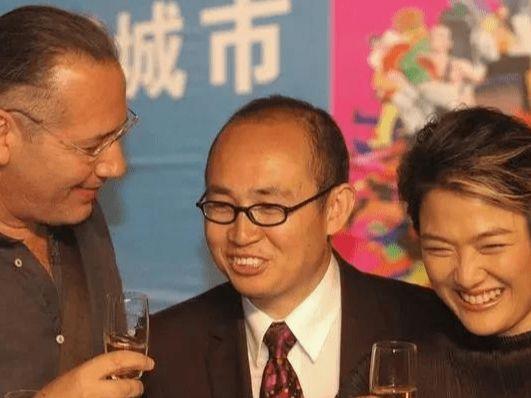 五部门共议房地产市场，探寻新旅程，远离尘嚣寻找内心平和与美景的房地产探索之旅。