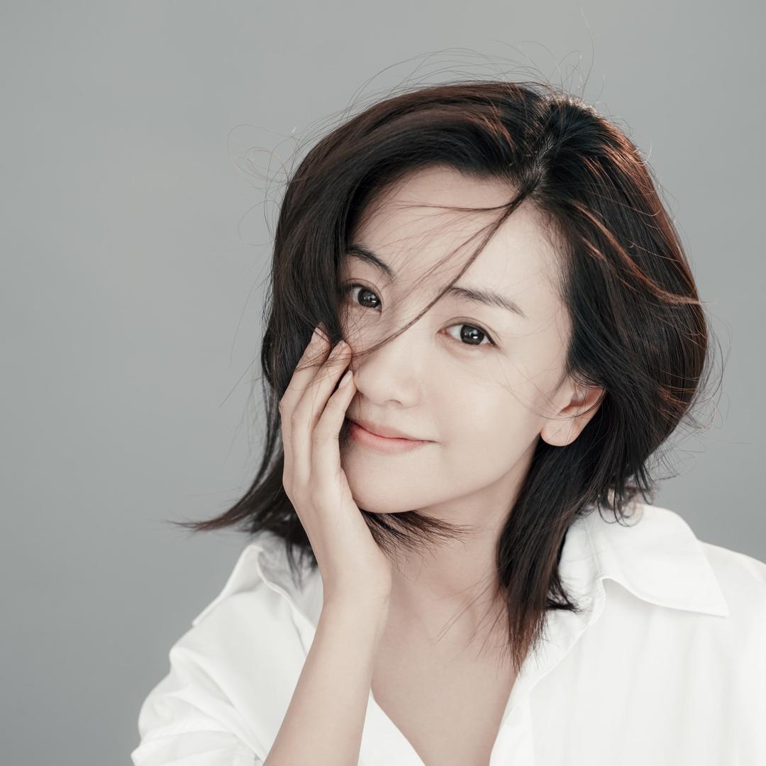 杨蓉最新动态曝光🌟