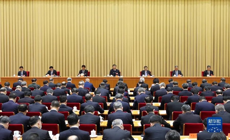 中央最新民族政策下的科技融合，全新高科技产品介绍