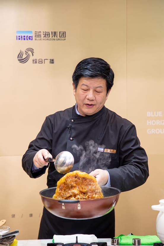 探索自然美景的美食之旅，最新油化船大厨招聘，寻找内心的宁静与平和之旅