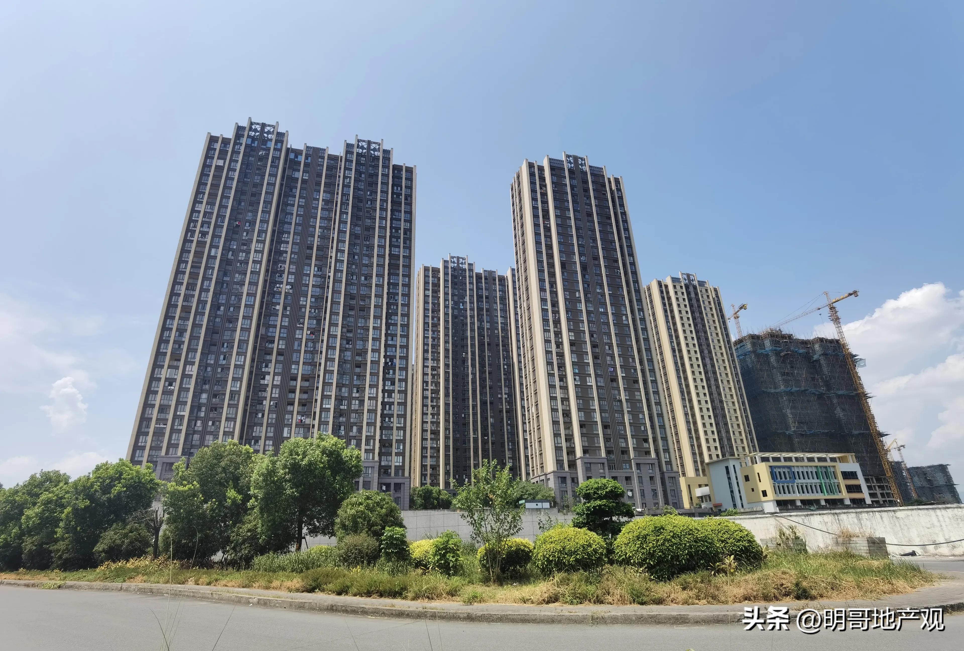 天泽奥莱时代最新动态，全面了解与参与指南