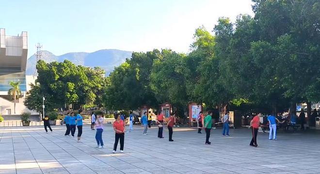 西双版纳最新房价指南，如何了解和选择适合自己的房源