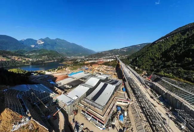 恩施铁路最新动态，一段充满温馨的旅程启程