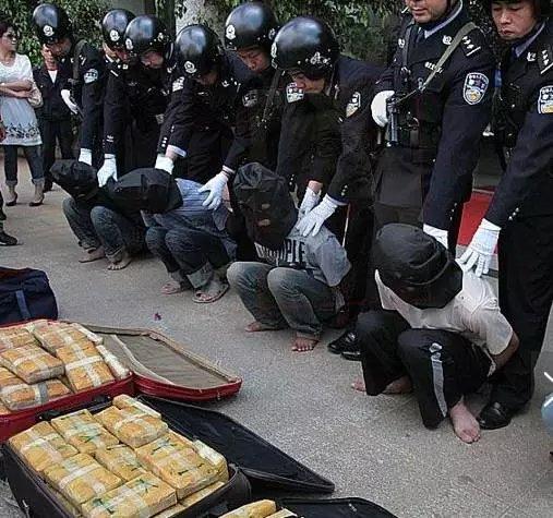 时代背景下的金三角缉毒风云电视剧揭秘禁毒风云录